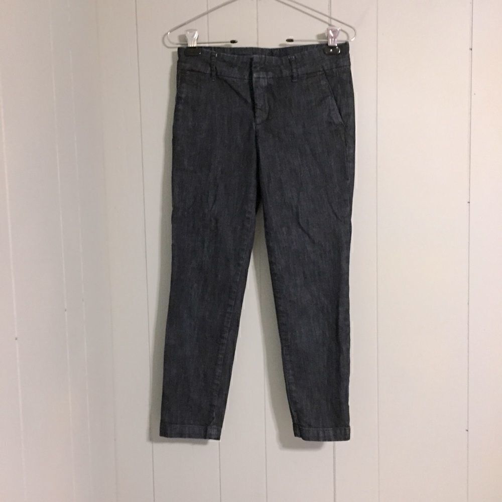 Kut from the Kloth Taylor cropped trousers